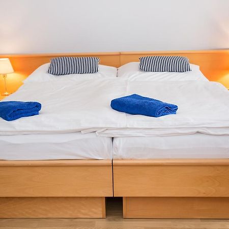 Hotel Laguna Чеське Будєйовіце Номер фото